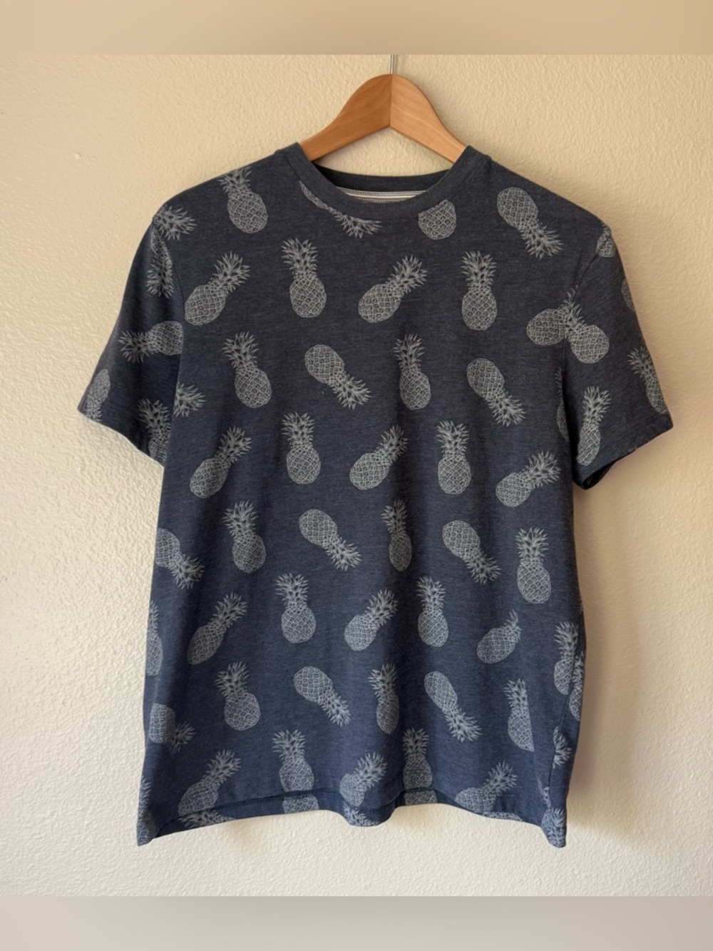 ❇️PD&C Dark Blue Pineapple Print Crewneck Tee 2 for $22❇️